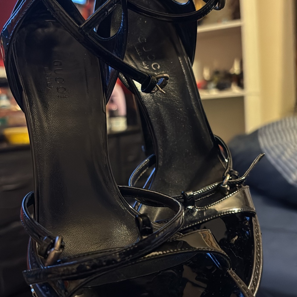 Gucci Women's Glossy Black Heels